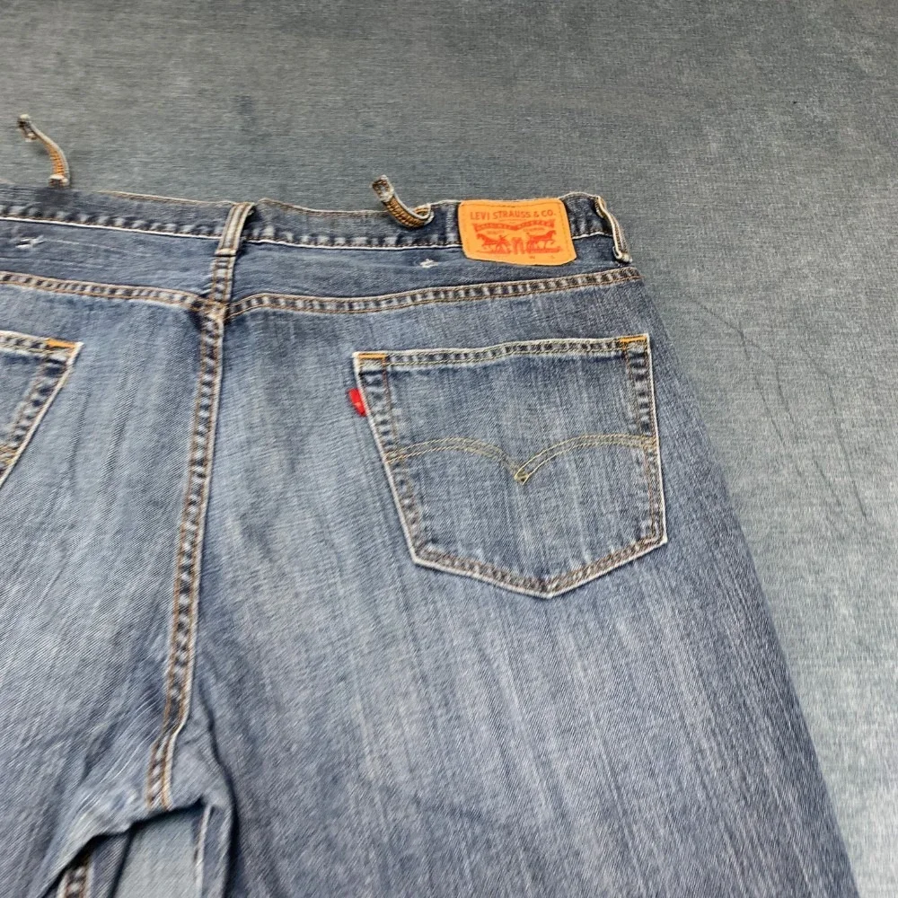 Levis levi 550